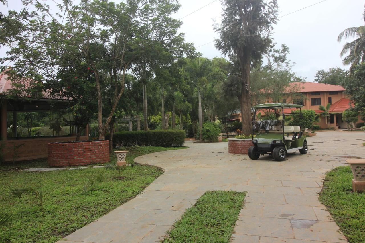 Regenta Jungle Resort Kabini Springs Begūr 외부 사진